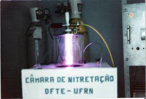 primeiro equipamento nitretação